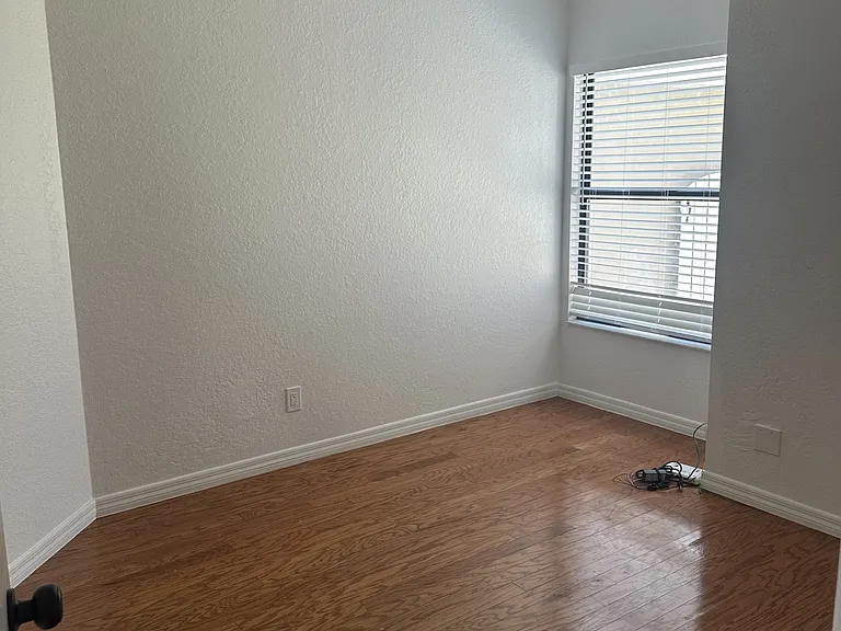 338 Emerald Bay Cir — Photo 13