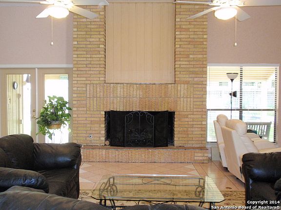 5th image of 1823 PAISLEY DR