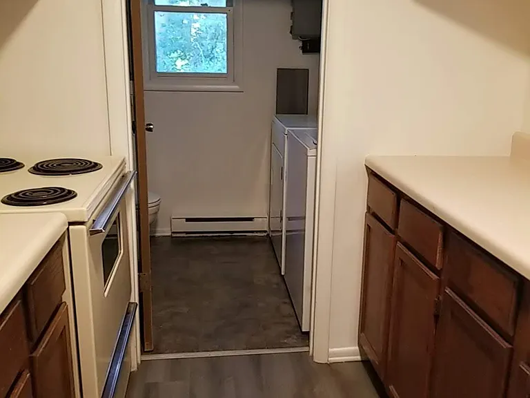 27 Hanover Dr — Photo 7
