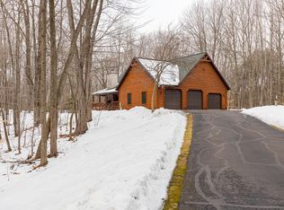 4148 Timberline Cir, Oconto Falls, WI 54154