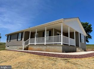 63 Lowe Rd, Fawn Grove, PA 17321