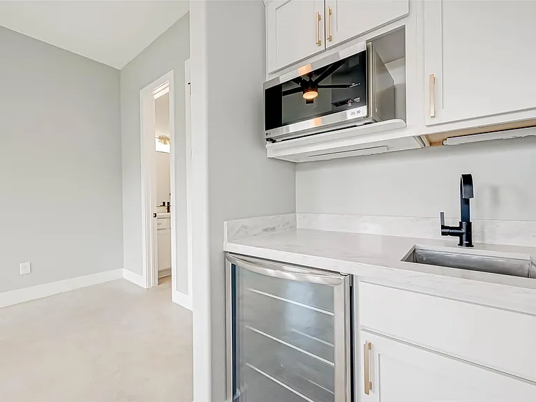 3503 Anita St — Photo 11