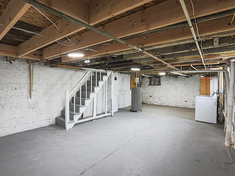 2819 Presbury St — Photo 38