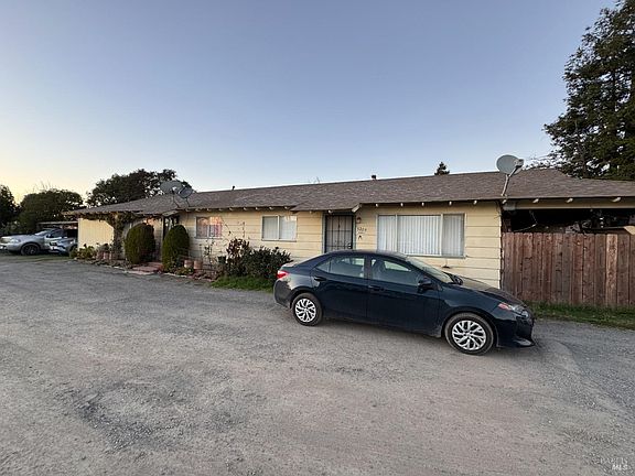 4th image of 3201 Moorland Avenue