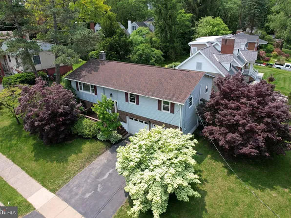 234 S Buckhout St, State College, PA 16801