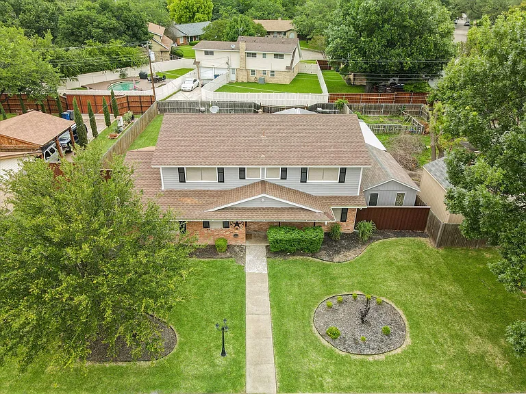 11259 Drummond Dr — Photo 4