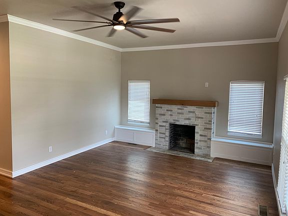 5th image of 1019 E McLeod Ave