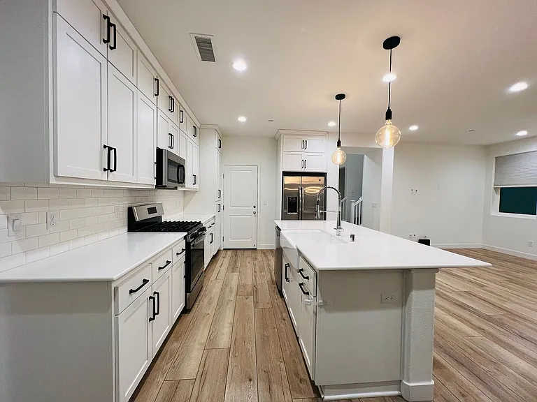 4366 Redrock Dr — Photo 9