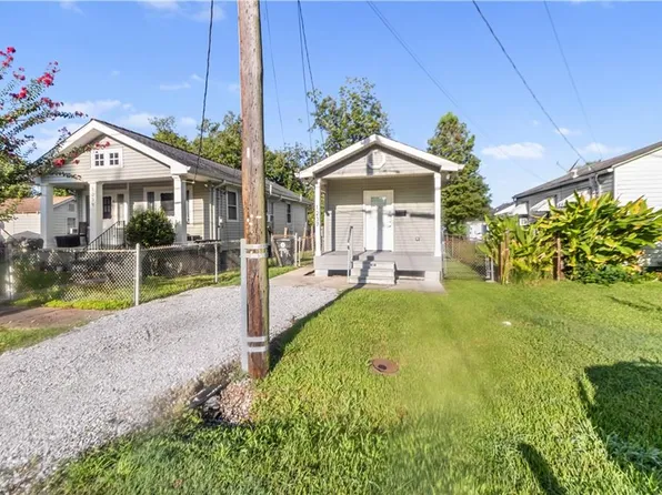 1237 Casa Calvo St, New Orleans, LA 70114