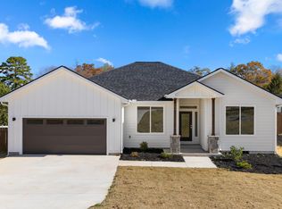 204 Tot Howell Rd, Greer, SC 29651