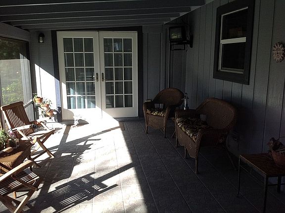 Screened Porch