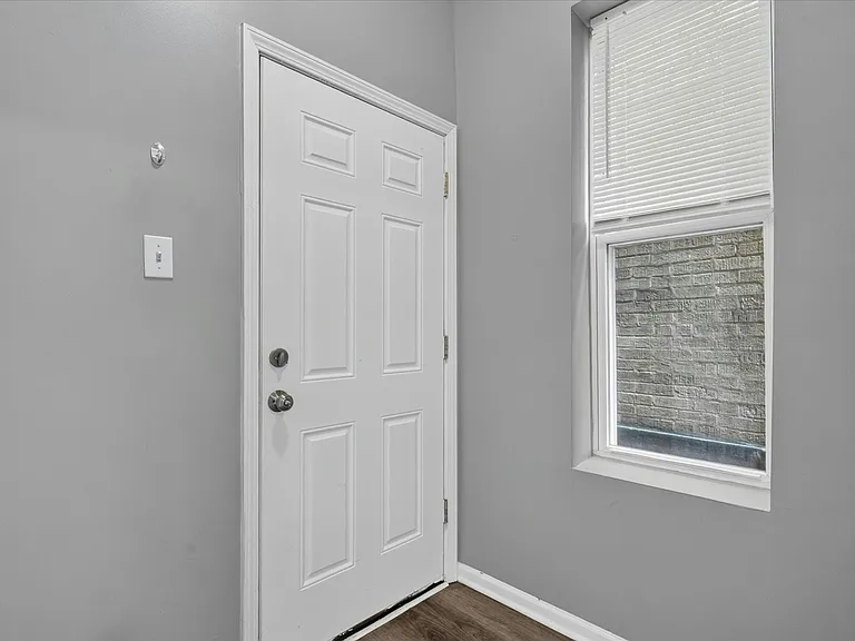 1854 S Central Park Ave #1852-3E — Photo 12