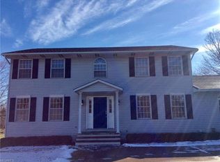 10050 Johnnycake Ridge Rd, Concord, OH 44077