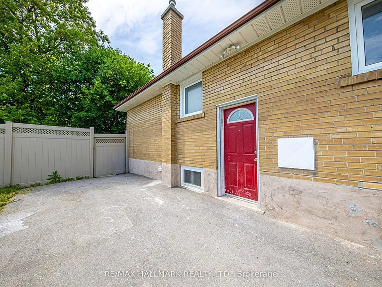 6 Paloma Pl #LOWER — Photo 1