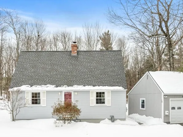 342 Cathy St, Fitchburg, MA 01420