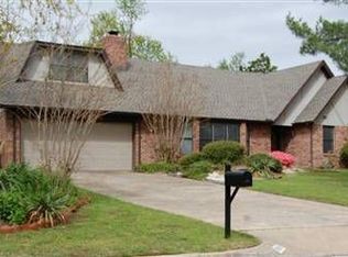 9906 S Maplewood Ave, Tulsa, OK 74137