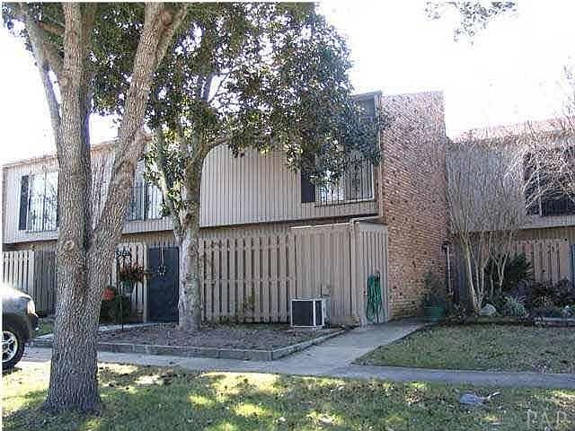 1st image of 4727 Huron Dr #4727