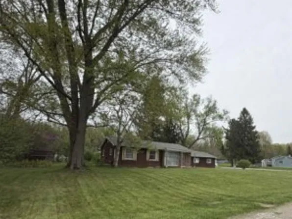 2637 Lucerne Dr, Jackson, MI 49201