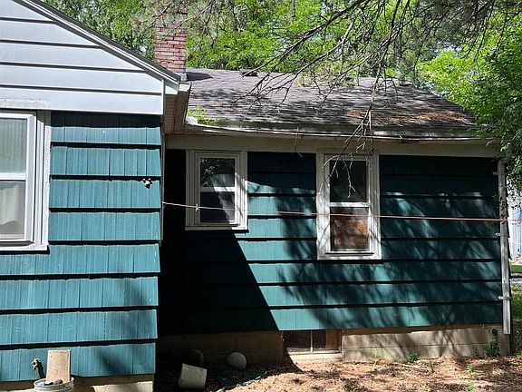 5th image of 1401 Birney St