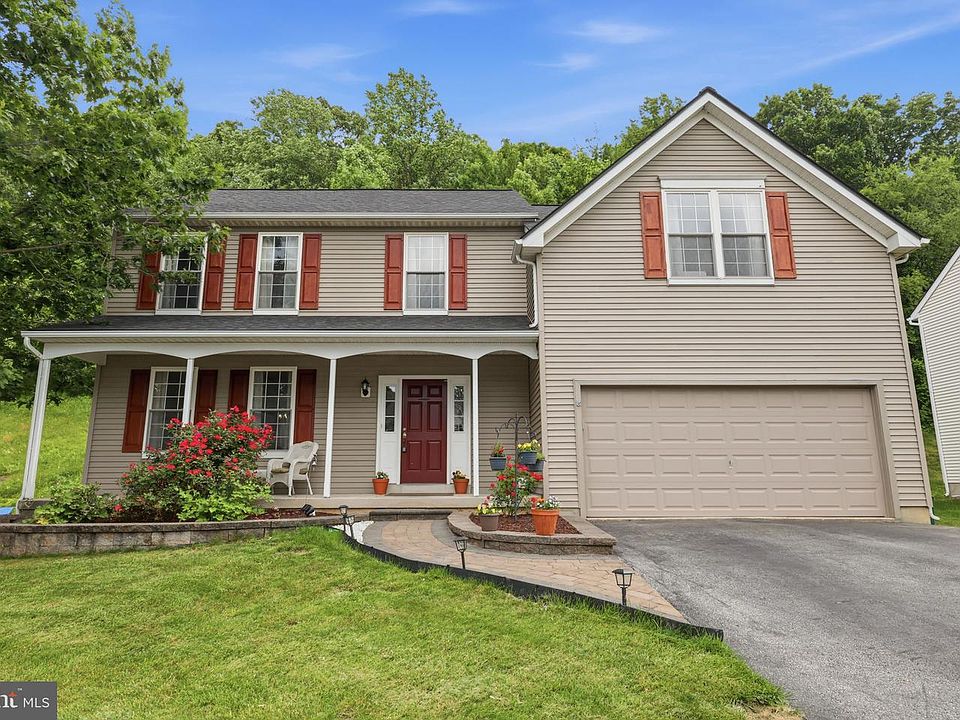 1st image of 820 Windridge Ln