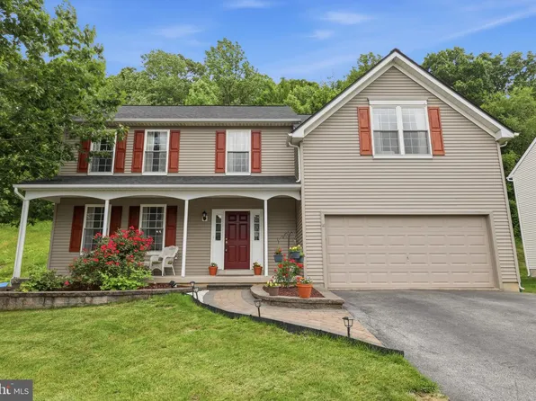 820 Windridge Ln, Downingtown, PA 19335