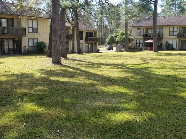 15919 Golf Club Dr APT 108, Crosby, TX 77532