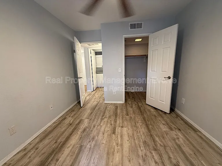 1720 E Thunderbird Rd #1062 — Photo 13