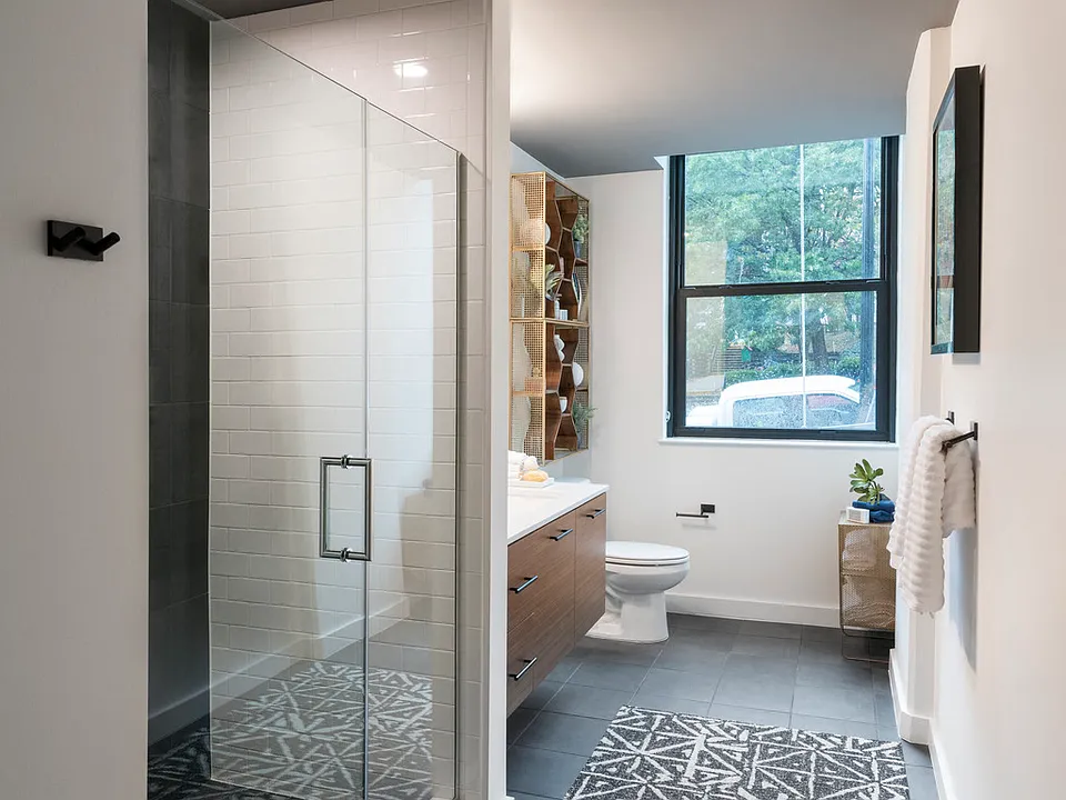 Model Bathroom 2