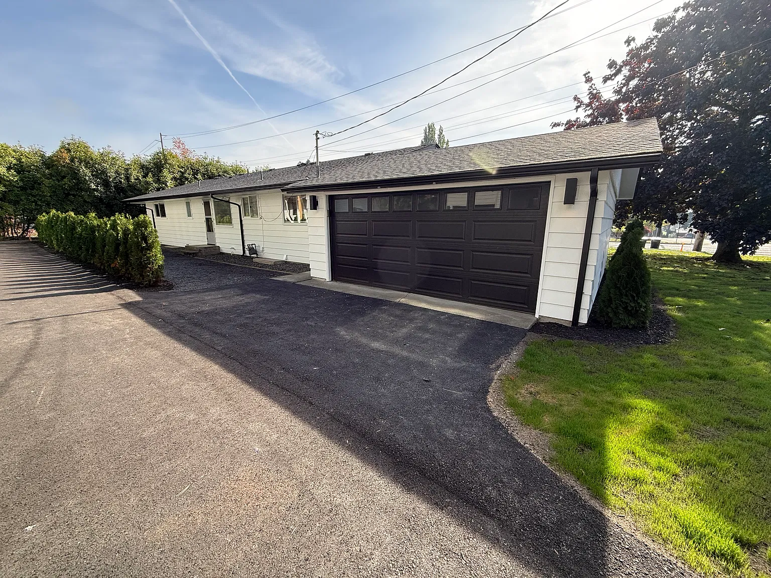5 bed, 3000 sqft, $3,000 — Photo 2