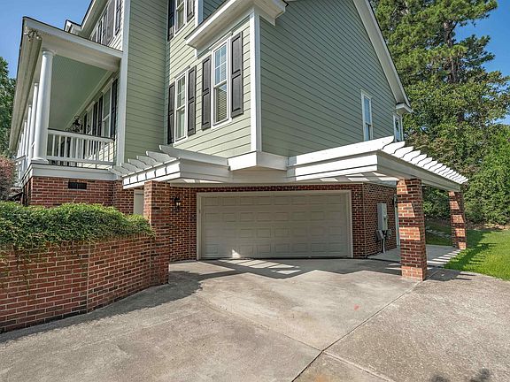 5th image of 2927 Delano Dr