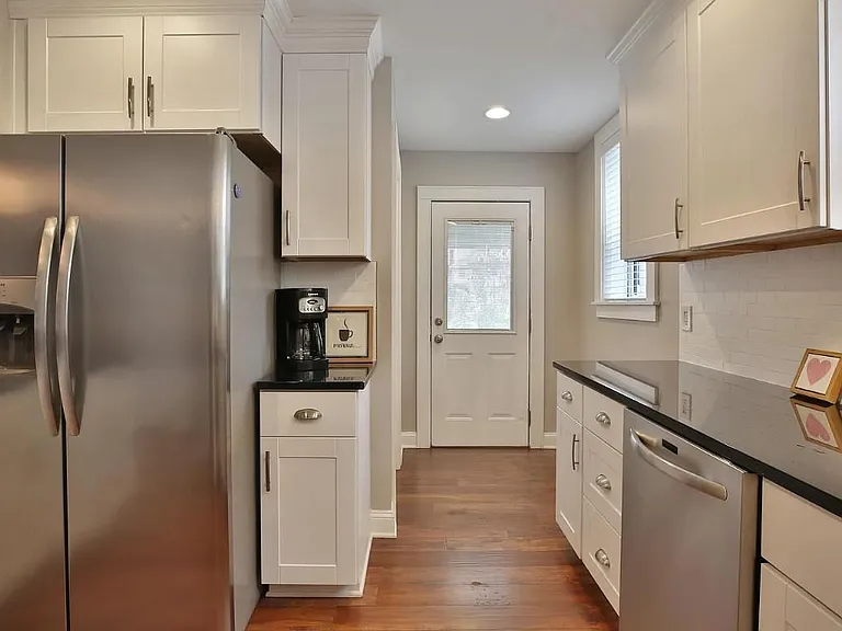 335 E Moler St — Photo 18