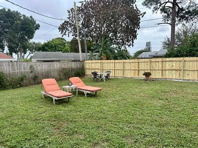 4292 Birdwood St — Photo 13