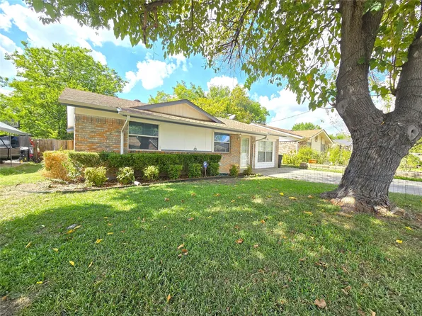 2101 Avenue B, Grand Prairie, TX 75051