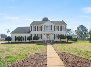 2201 S Pastures Ln, Virginia Beach, VA 23456