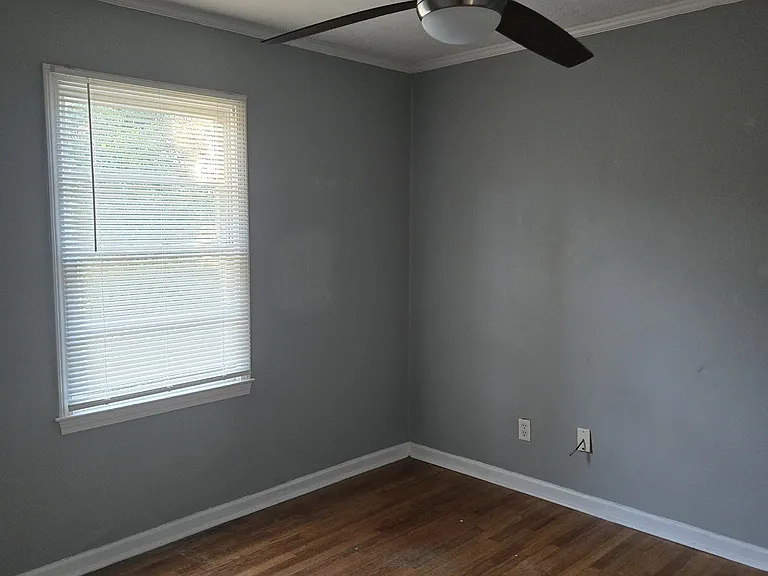 320 Vine St #2 — Photo 6