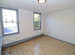 140 Nassau Ave APT 2, Brooklyn, NY 11222
