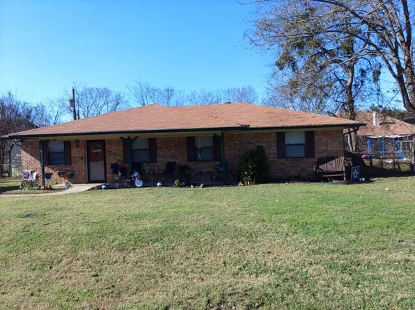 108 McAnally Dr, Mabank, TX 75147