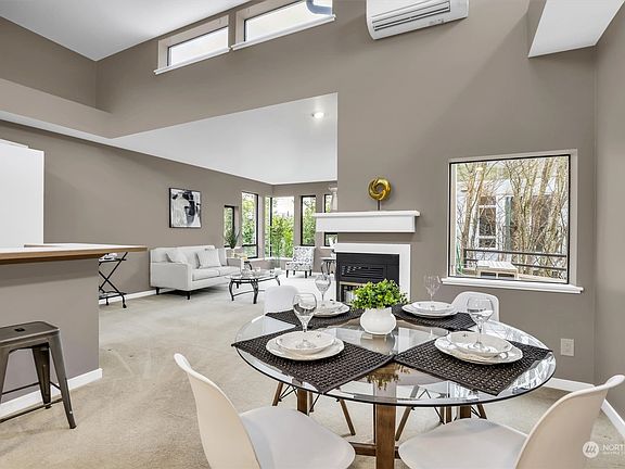 4th image of 600 Malden Avenue E #303