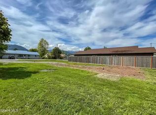 302 Humbird St, Kootenai, ID 83840