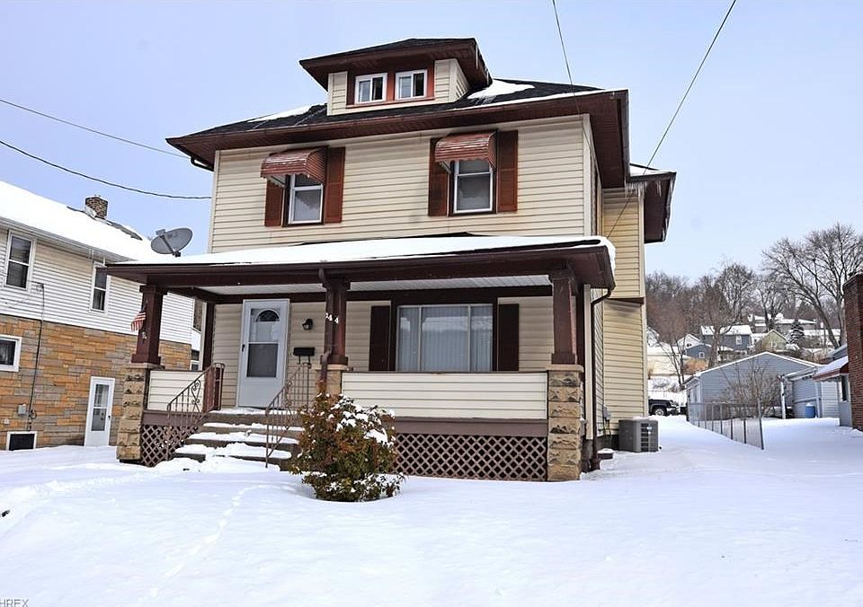 1st image of 244 W Wood St