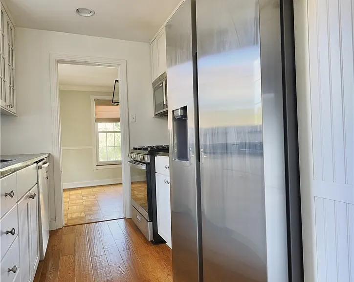 633 Crystal Dr — Photo 12