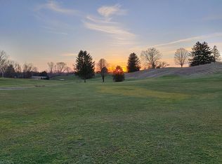 402 Coonpath Rd NE, Lancaster, OH 43130