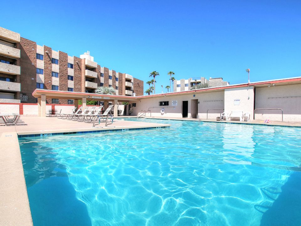 1st image of 425 S Parkcrest Unit 318