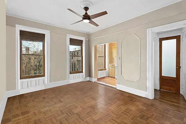 Rented by Compass | media 7