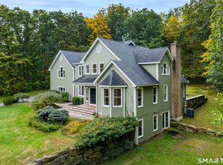 35 Christian Lane, Brookfield, CT 06804