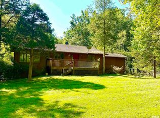 592 Brush Hill Rd, Carbondale, IL 62901