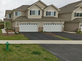 2037 Stuttle Rd, Batavia, IL 60510