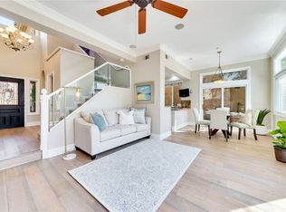 2020 Santa Ana Ave APT D, Costa Mesa, CA 92627