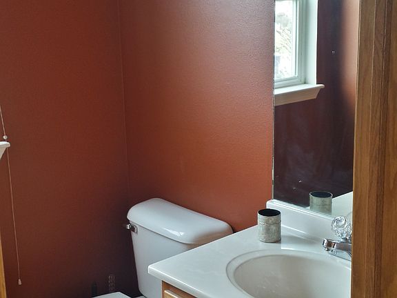 1st flr restroom