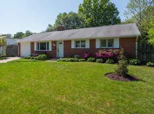 6202 Doncaster Ct, Springfield, VA 22150